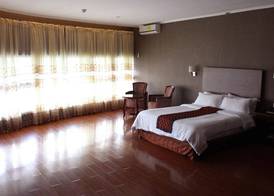 Crown Legacy Hotel 4
