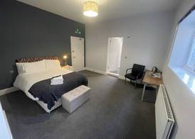 Arlan House, Central Basingstoke Hotel 4