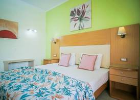 Rose Club Apartments 2