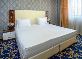 Royal Plaza by Stellar Hotels, Yerevan 3