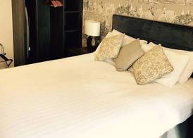 Slaters Country Inn 5