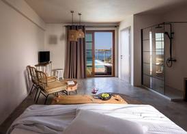 Aletri Swim Up Boutique Hotel 5