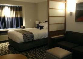 Microtel Inn & Suites by Wyndham Binghamton 5
