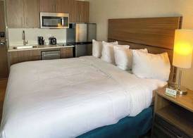 MainStay Suites Oakbrook Terrace - Chicago 5