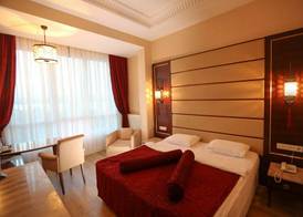 Kronos Hotel 4