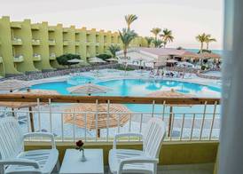 Palm Beach Resort Families and Couples only 4