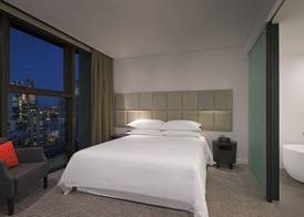 Four Points by Sheraton Brisbane 2