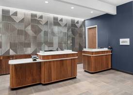 Courtyard by Marriott Lansing Downtown 2