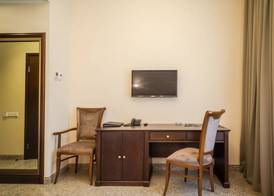 Royal Plus Hotel 5