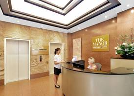 Manor Apartment Hotel 2