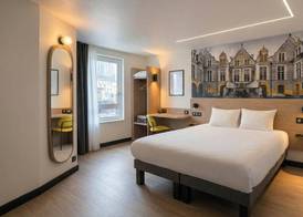 B&B HOTEL Orléans Centre Foch 5