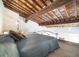 Cavour Suite Mezzanine by 360Rentals 2