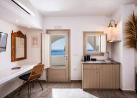 Mardanza Krokos Suites 4