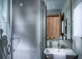 Mistral Mare Hotel 4