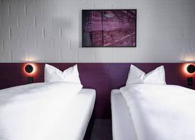 BRIX - Self Check-In Hotel 3