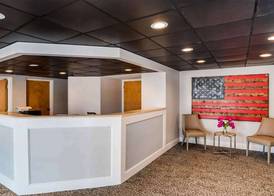 Super 8 by Wyndham Daleville-Fort Novosel 2