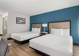 Baymont Inn & suites by Wyndham Ardmore I-35 4