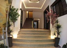 Hôtel Des Lilas 3