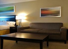 Holiday Inn Express & Suites MONTGOMERY by IHG 3