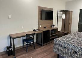 Palace Inn Blue Laura Koppe Rd 5