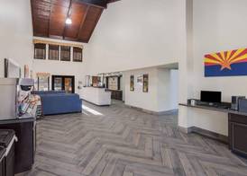Quality Inn & Suites Goodyear - Phoenix West 3