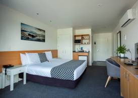 Harbourside Lodge 3