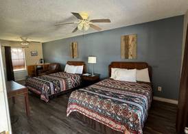 Four Horsemen Hotel 4
