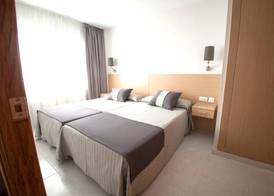 Aparthotel Acuazul 5