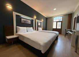 Berlitz Otel 4