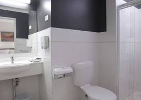 Adelaide Riviera Hotel 4