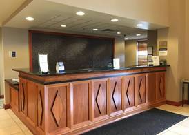 Wingate by Wyndham Coon Rapids 5