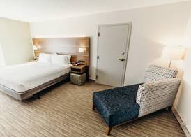 Holiday Inn Express ATLANTA NE - I-85 CLAIRMONT by IHG 5