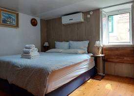 Cozy En-suite Rm on Dumanica 3
