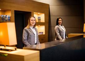 ATLANTIC Hotel Airport 3