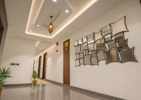 HOTEL TEN SQUARE - 5 Minutes from The Taj Mahal 3