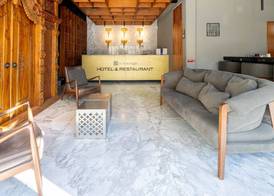 IT Boutique Hotel & Restaurant 5