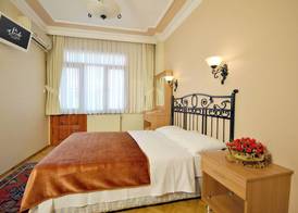 Side Hotel 5