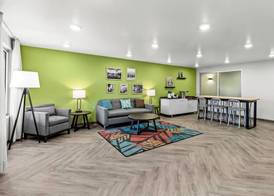 WoodSpring Suites Beaverton - Portland West 3