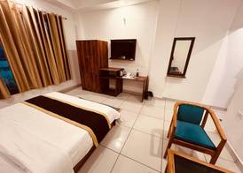 Tulip Resort 3
