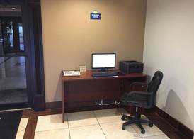 Days Inn by Wyndham New Braunfels 5