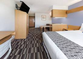 Microtel Inn & Suites by Wyndham Ardmore 5