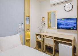 Toyoko Inn Tokyo Ikebukuro Kita-guchi No.1 4