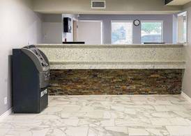 Econo Lodge Near Lackland Air Force Base-SeaWorld 3