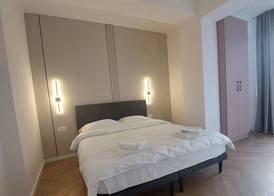 Executive Suites by Modern Living 4