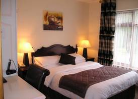 Mountain View Guesthouse 4