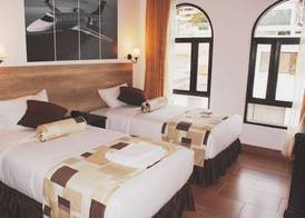 Air Suites Hotel Boutique 4