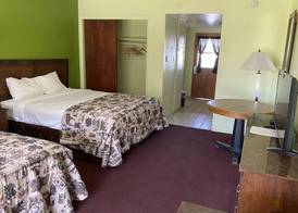 OYO Hotel Yuma AZ Desert Grove 4