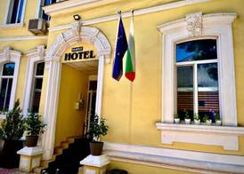 City House Family Hotel & Restaurant 2