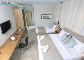Hotel Tropical 4