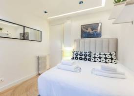 Bright Studio 2P - Arc de Triomphe 4